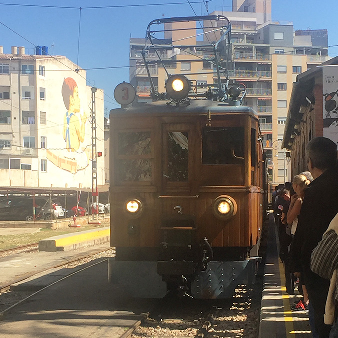 Ferrocaril de Soller (Train to Soller)